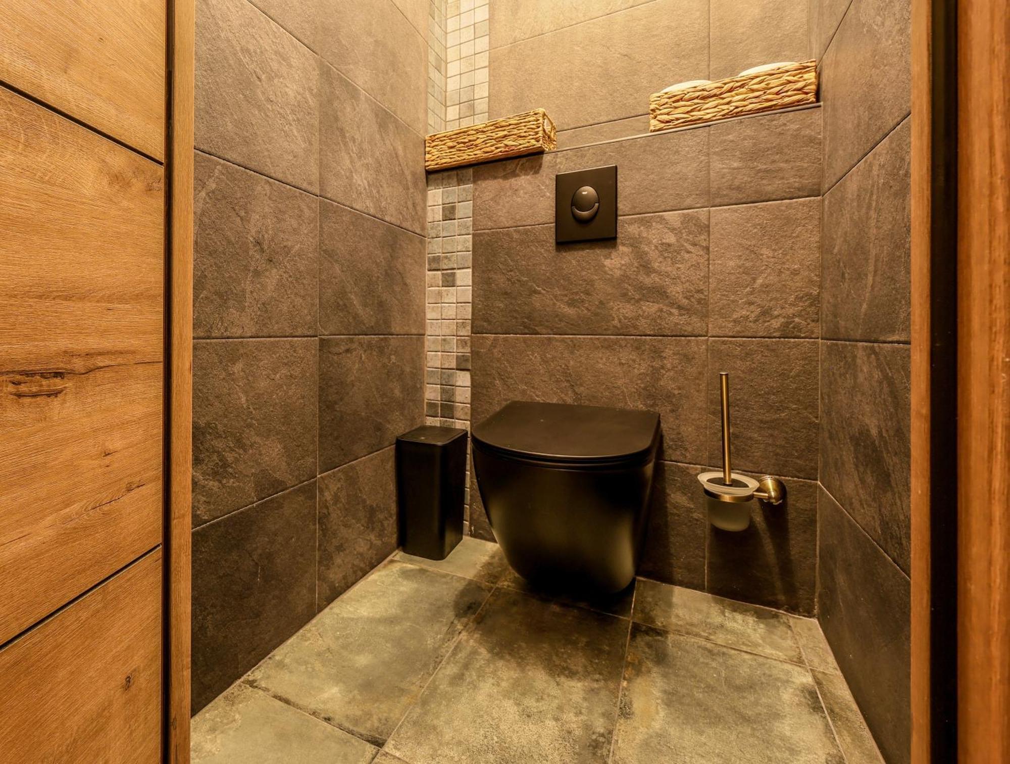 Eliseo - Livingcoworking - Malasana Hostal Madrid